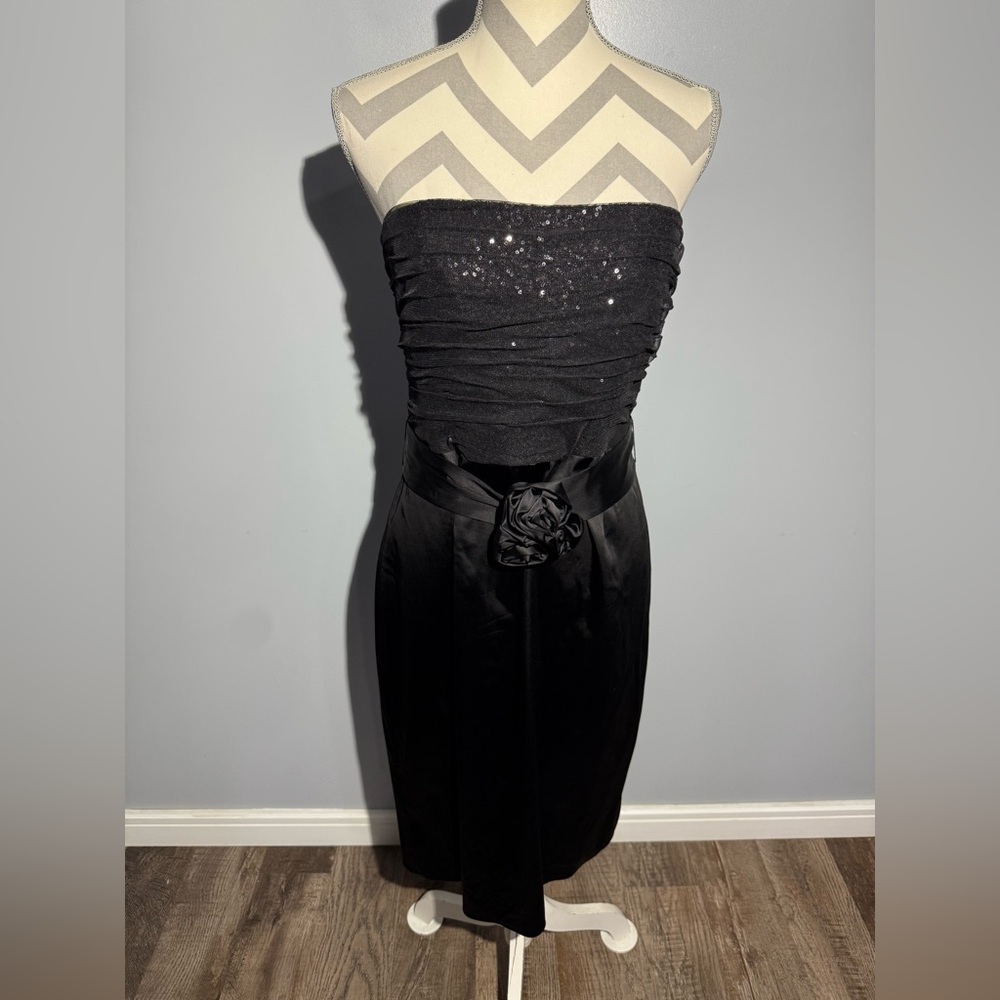 Lauren Ralph Lauren‎ Black Strapless Dress with Sequins